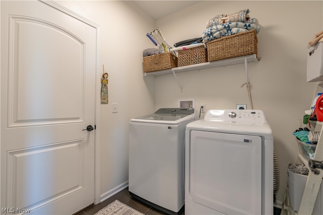 1362 Maple Grove Lane Uniontown OH 44685