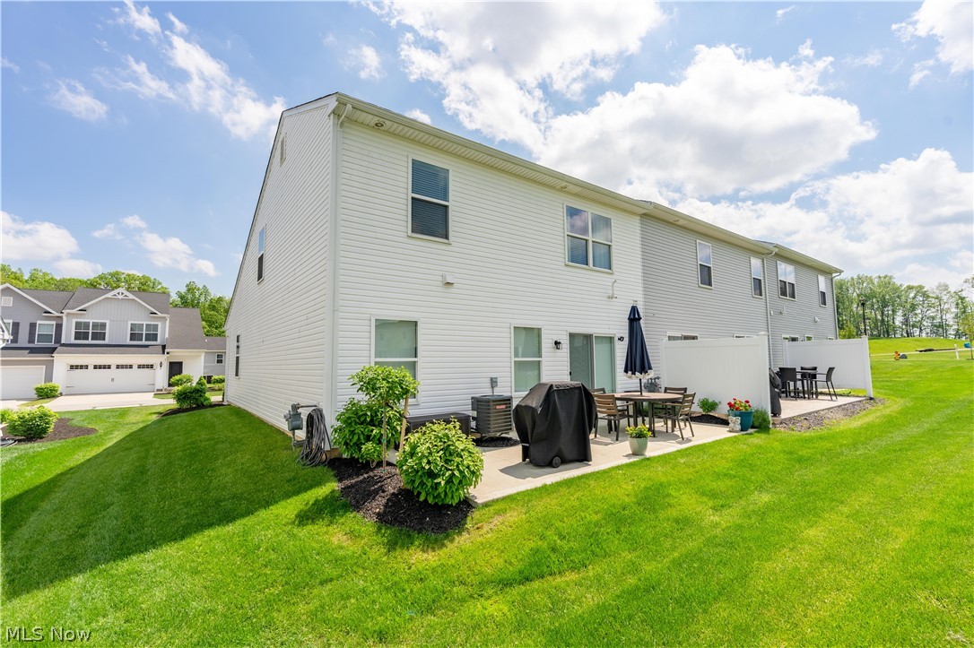 1362 Maple Grove Lane Uniontown OH 44685