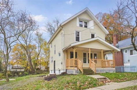 692 Blanche Street Akron OH 44307