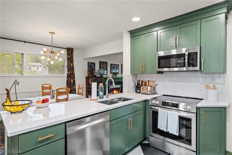 24917 Electric Drive Bay Village OH 44140