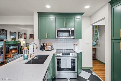 24917 Electric Drive Bay Village OH 44140