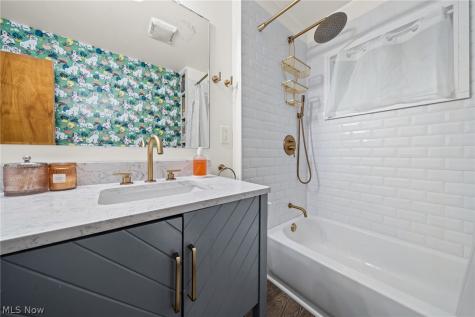 24917 Electric Drive Bay Village OH 44140