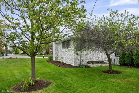 24917 Electric Drive Bay Village OH 44140