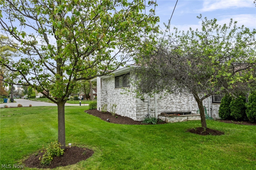 24917 Electric Drive Bay Village OH 44140
