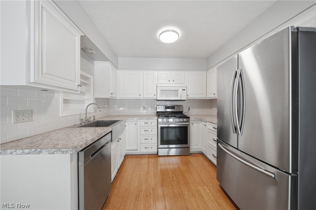 1484 Woodlake Boulevard Stow OH 44224