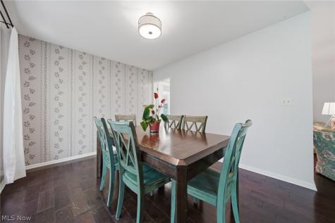 1484 Woodlake Boulevard Stow OH 44224
