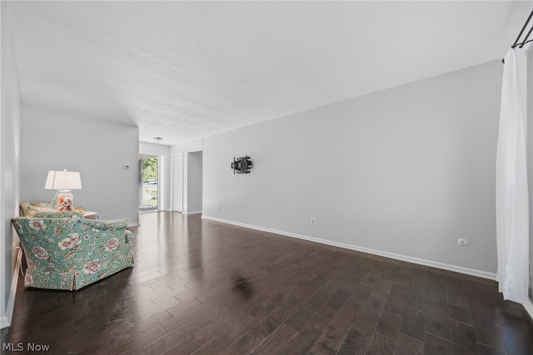 1484 Woodlake Boulevard Stow OH 44224