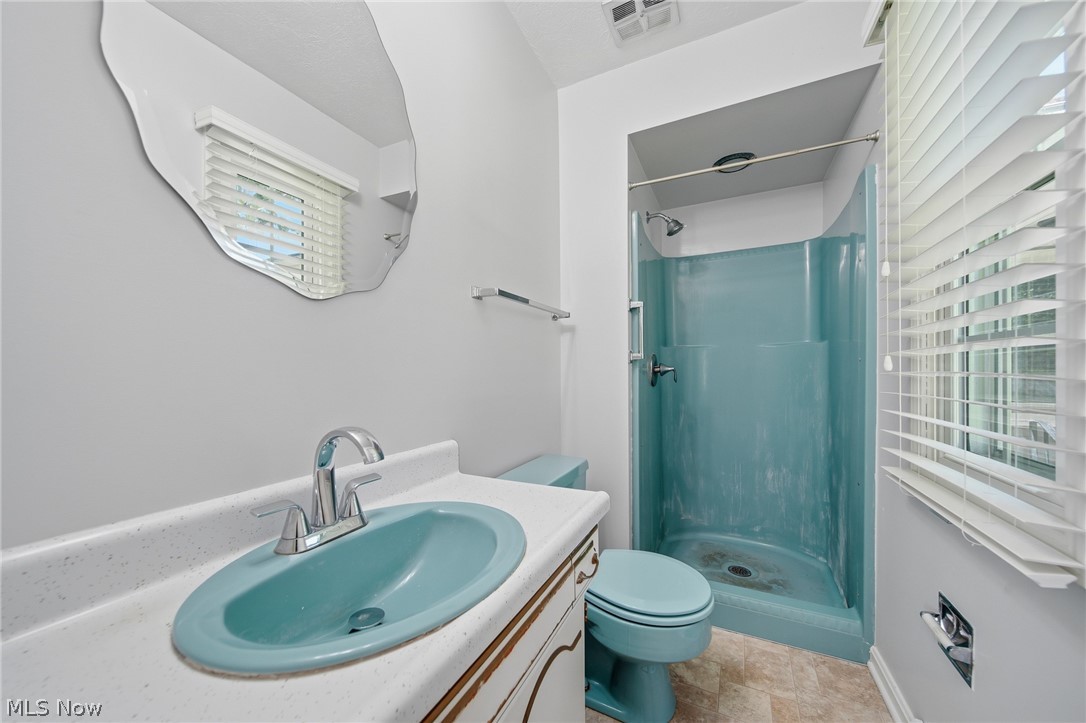 1484 Woodlake Boulevard Stow OH 44224