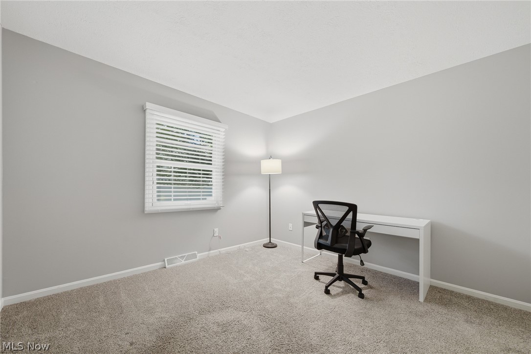 1484 Woodlake Boulevard Stow OH 44224