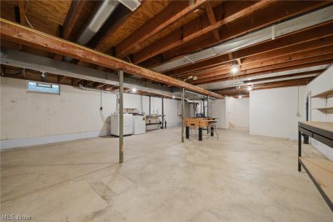 1484 Woodlake Boulevard Stow OH 44224