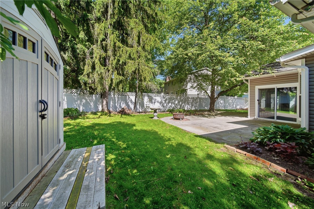 1484 Woodlake Boulevard Stow OH 44224