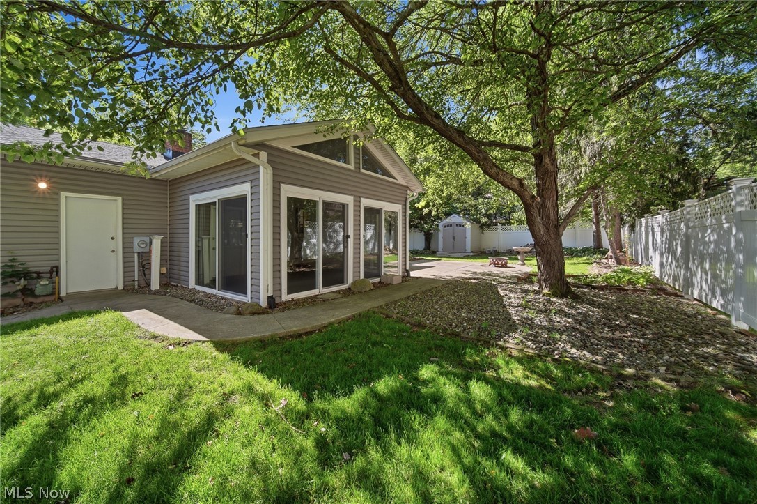 1484 Woodlake Boulevard Stow OH 44224