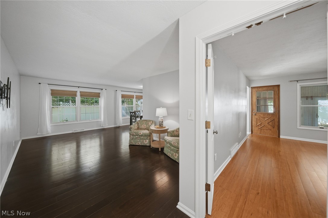 1484 Woodlake Boulevard Stow OH 44224
