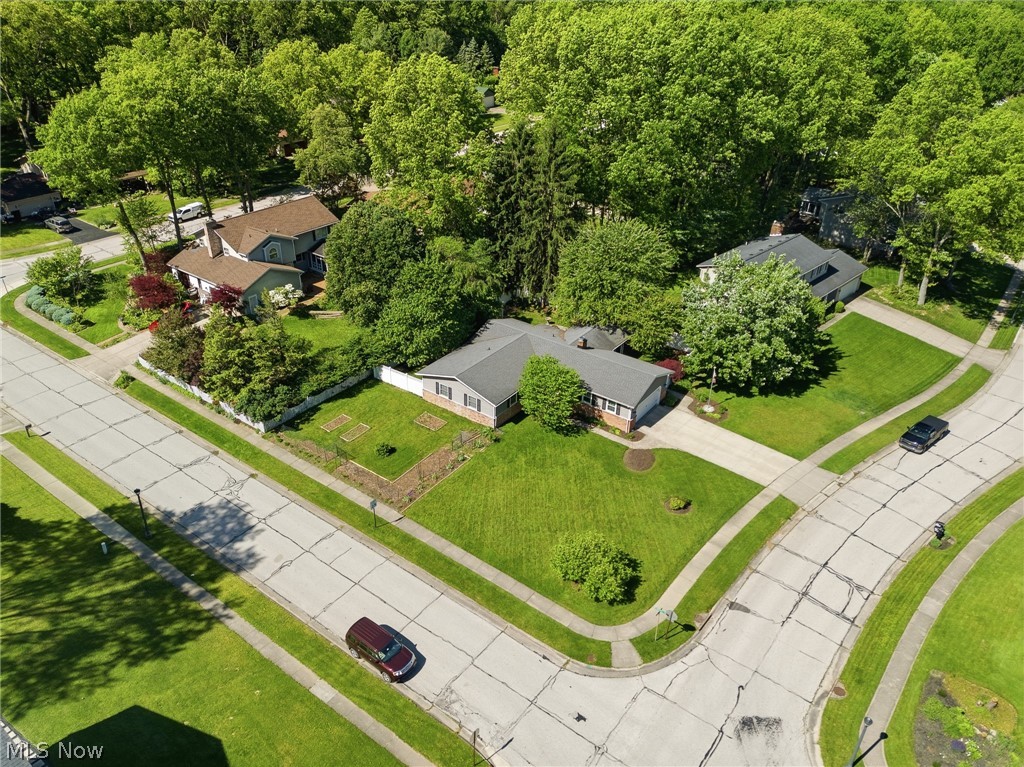 1484 Woodlake Boulevard Stow OH 44224
