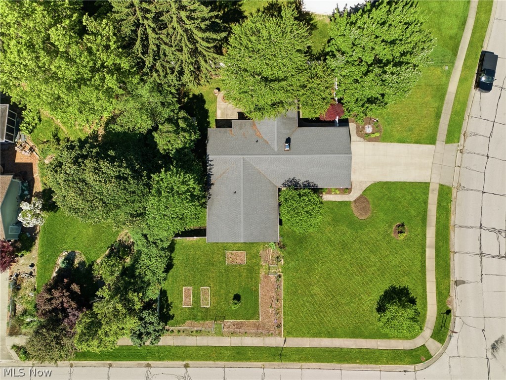 1484 Woodlake Boulevard Stow OH 44224
