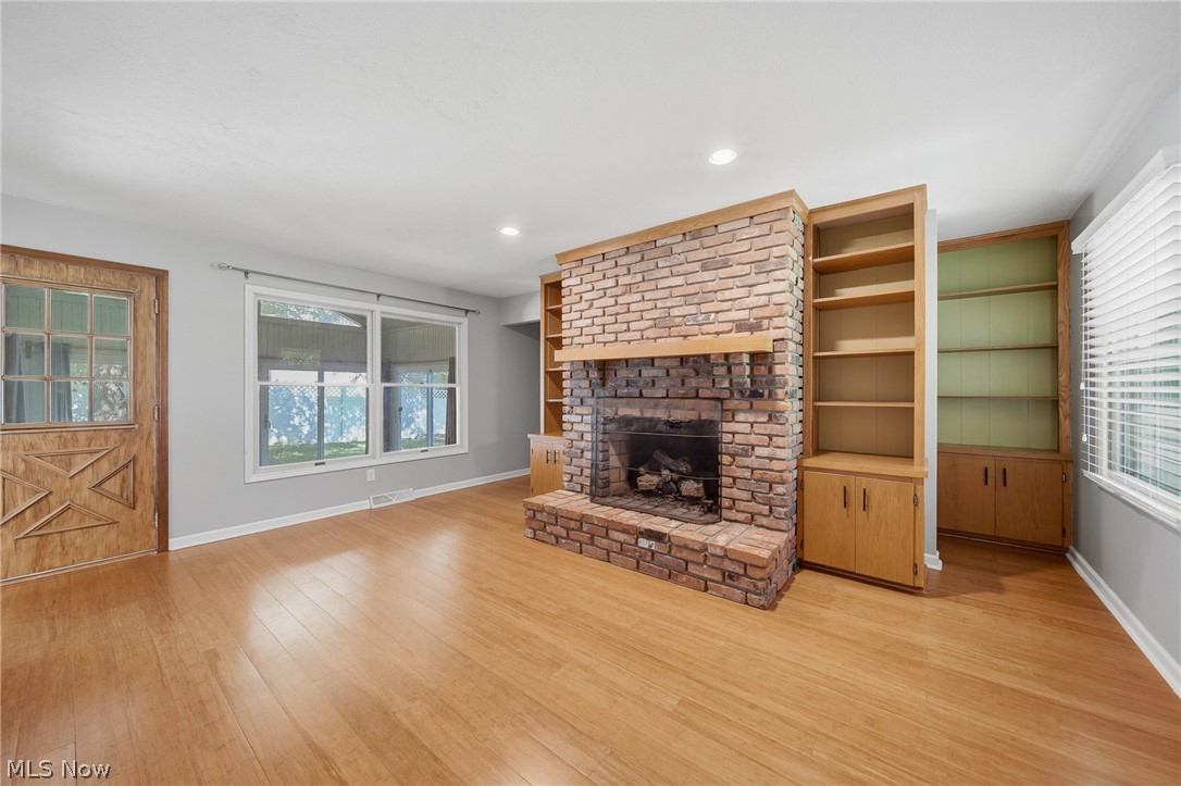 1484 Woodlake Boulevard Stow OH 44224