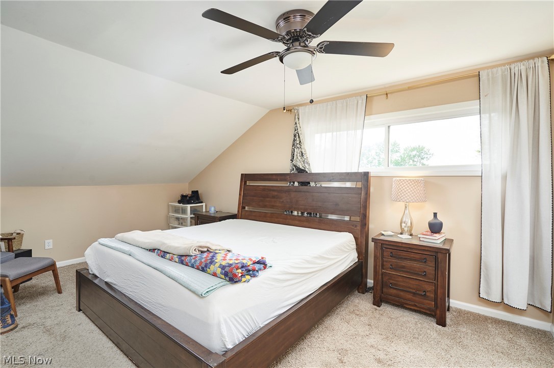3091 N Bender Avenue Akron OH 44319
