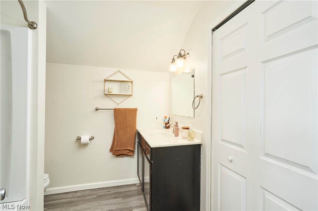 3091 N Bender Avenue Akron OH 44319