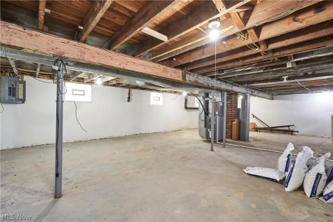 3091 N Bender Avenue Akron OH 44319