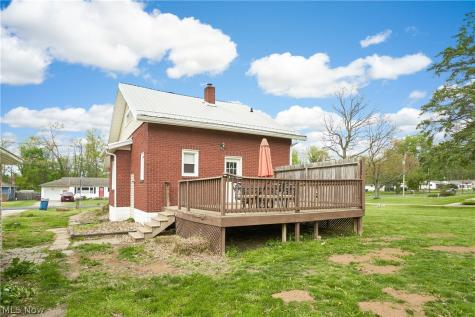 3091 N Bender Avenue Akron OH 44319