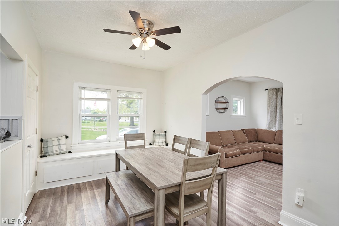 3091 N Bender Avenue Akron OH 44319