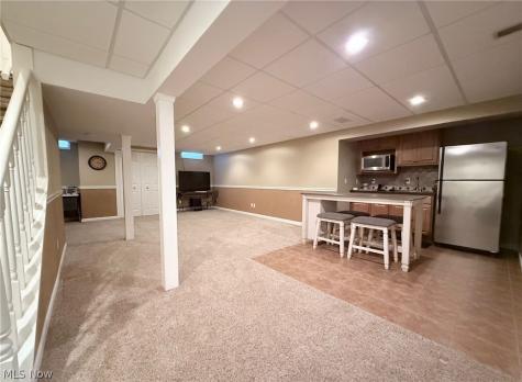 32291 Country Club Drive Avon Lake OH 44012