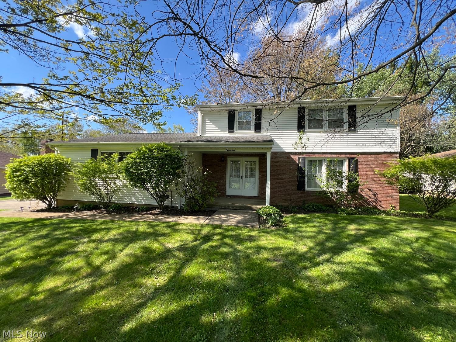 17 Willow Way Canfield OH 44406