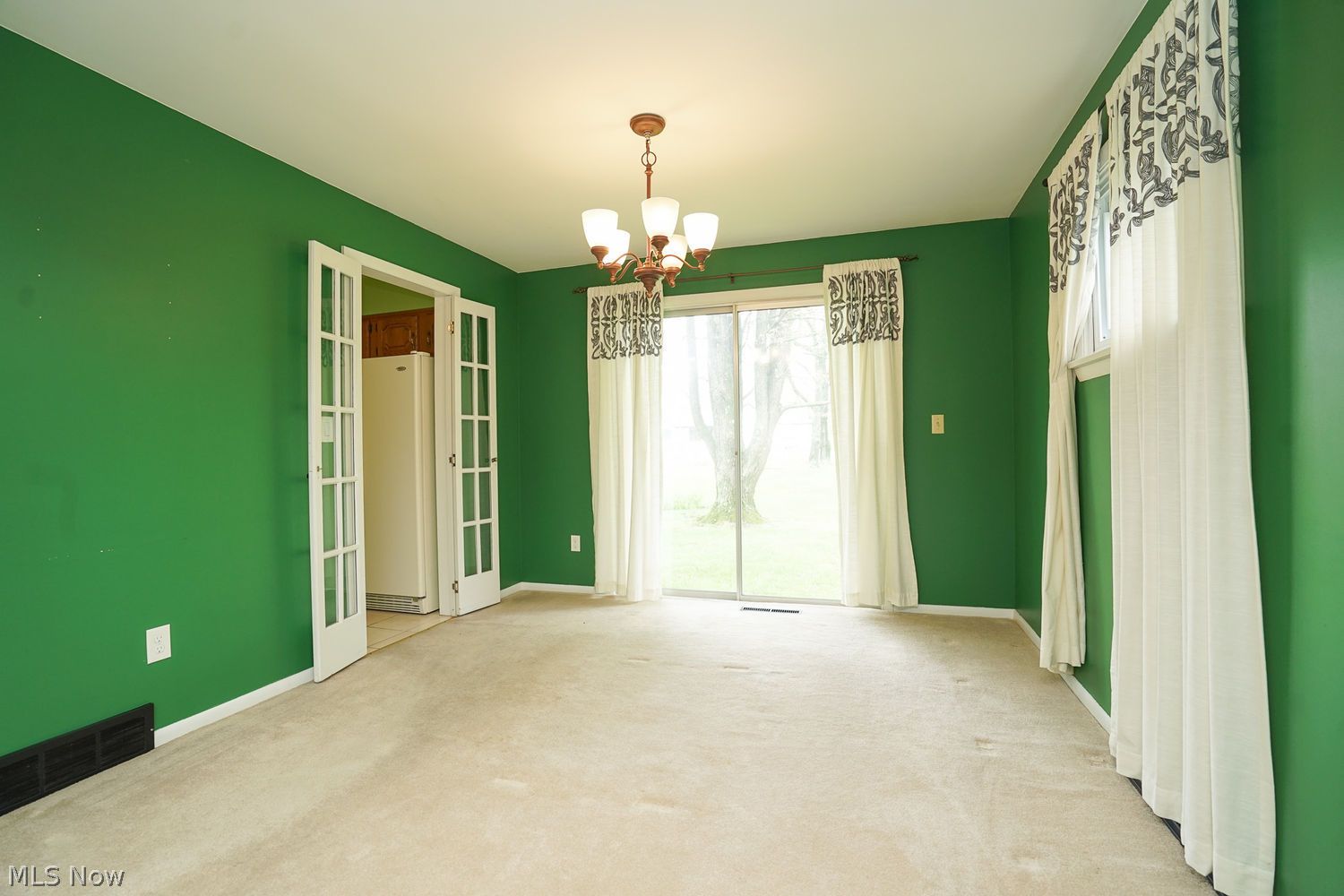 17 Willow Way Canfield OH 44406