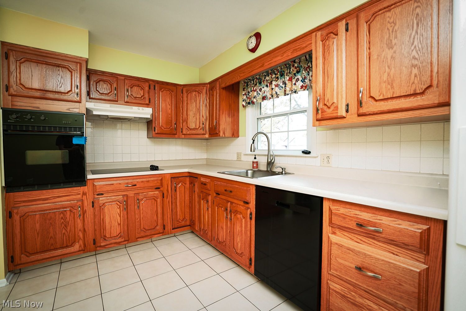 17 Willow Way Canfield OH 44406