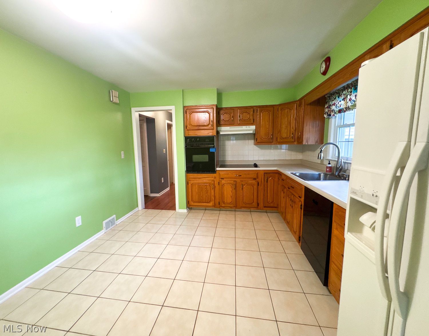 17 Willow Way Canfield OH 44406