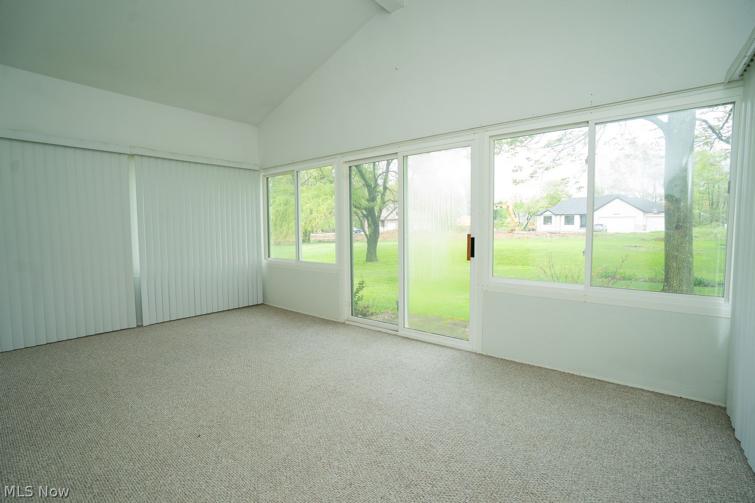 17 Willow Way Canfield OH 44406