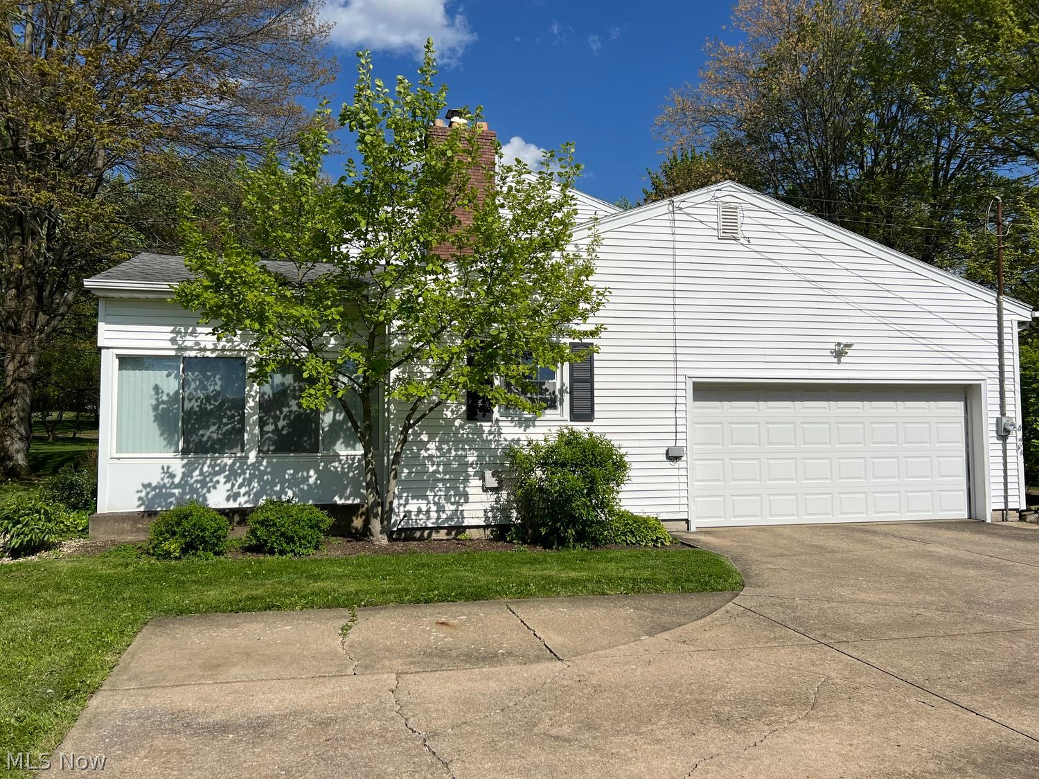 17 Willow Way Canfield OH 44406