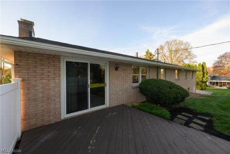 916 Buena Vista Canton OH 44714