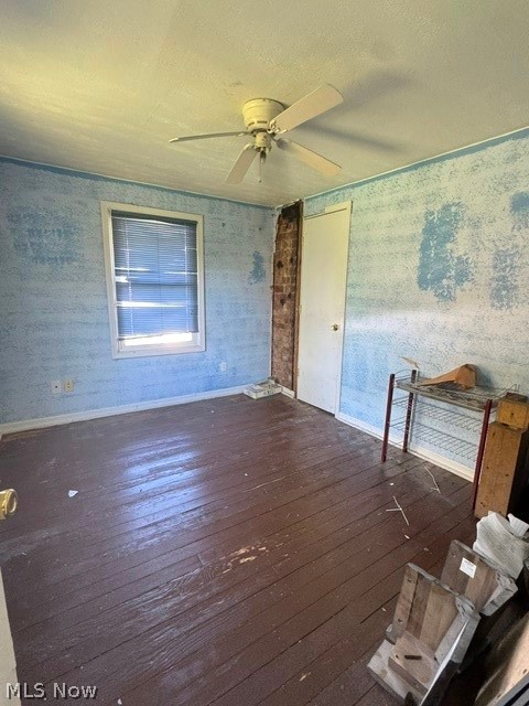 2003 Saint Elmo Avenue NE Canton OH 44714