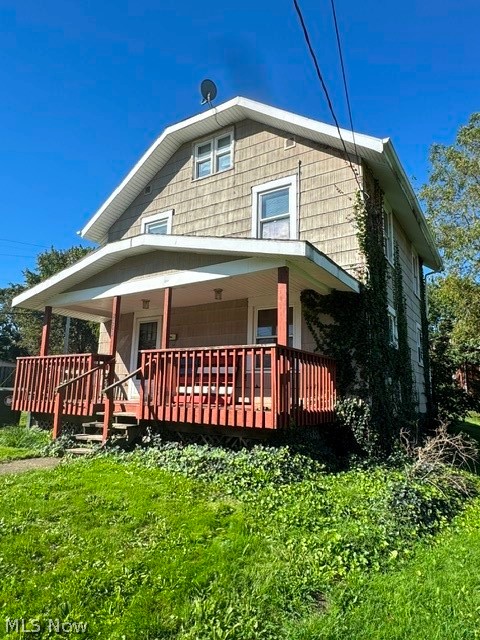 2003 Saint Elmo Avenue NE Canton OH 44714