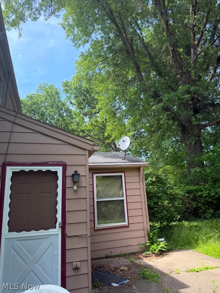 1105 Hereford Road Cleveland Heights OH 44112