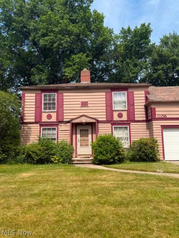 1105 Hereford Road Cleveland Heights OH 44112