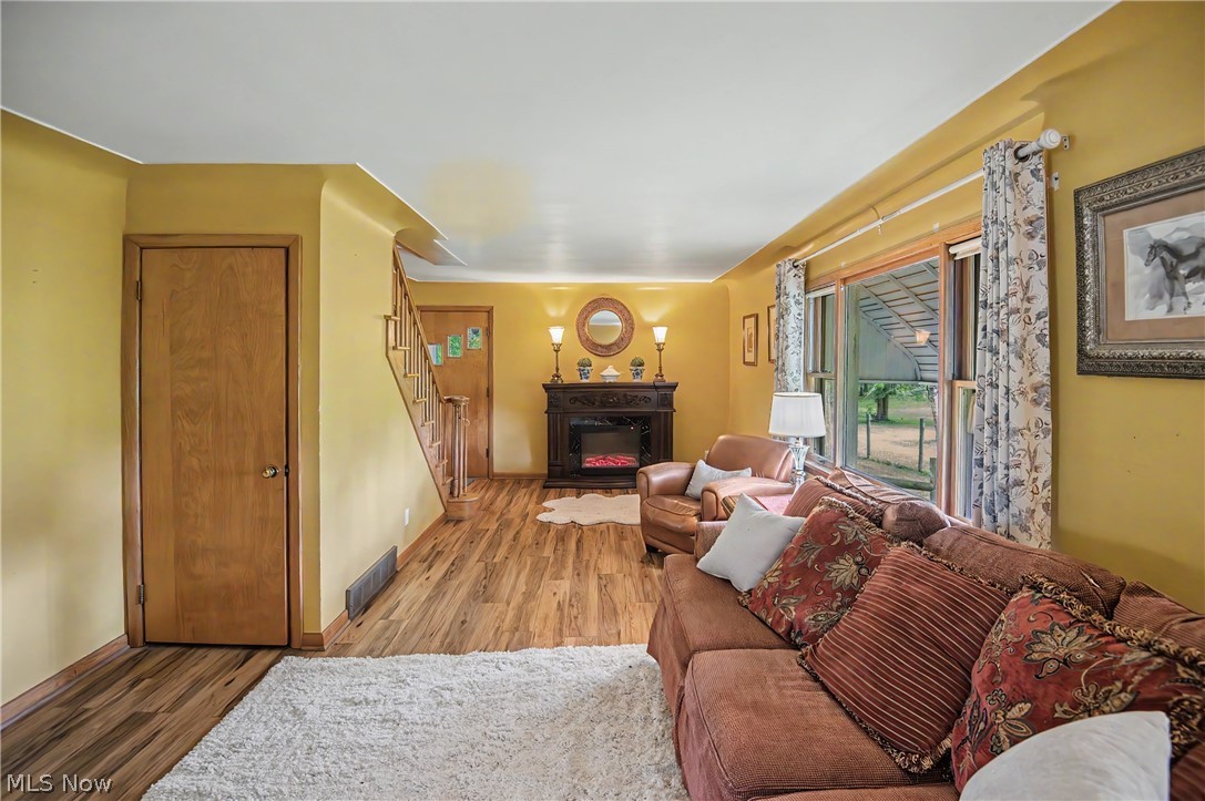 4502 Milligan Road Lowellville OH 44436