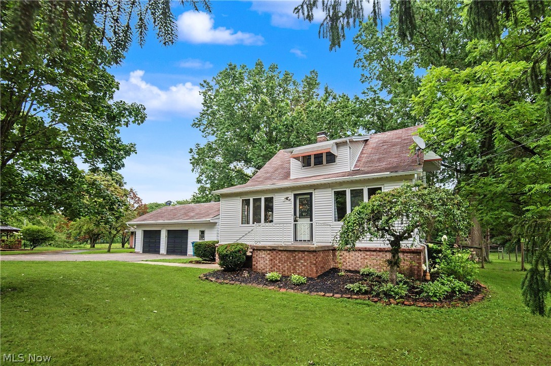 4502 Milligan Road Lowellville OH 44436