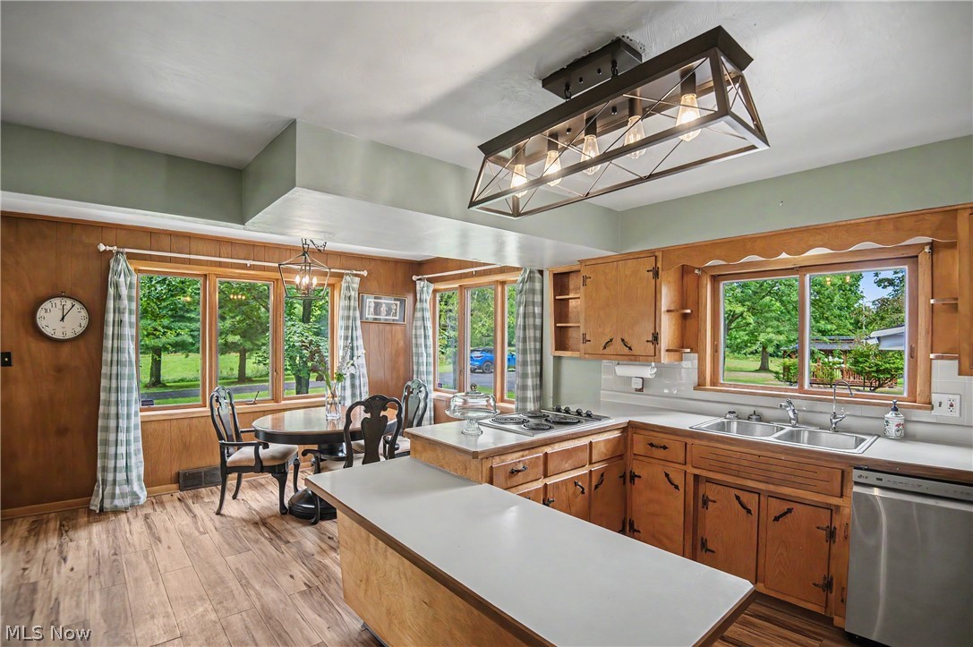 4502 Milligan Road Lowellville OH 44436