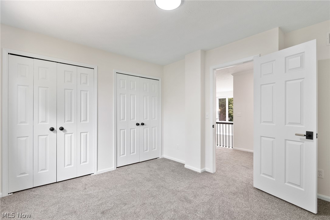 19286 Saratoga Trail Strongsville OH 44136