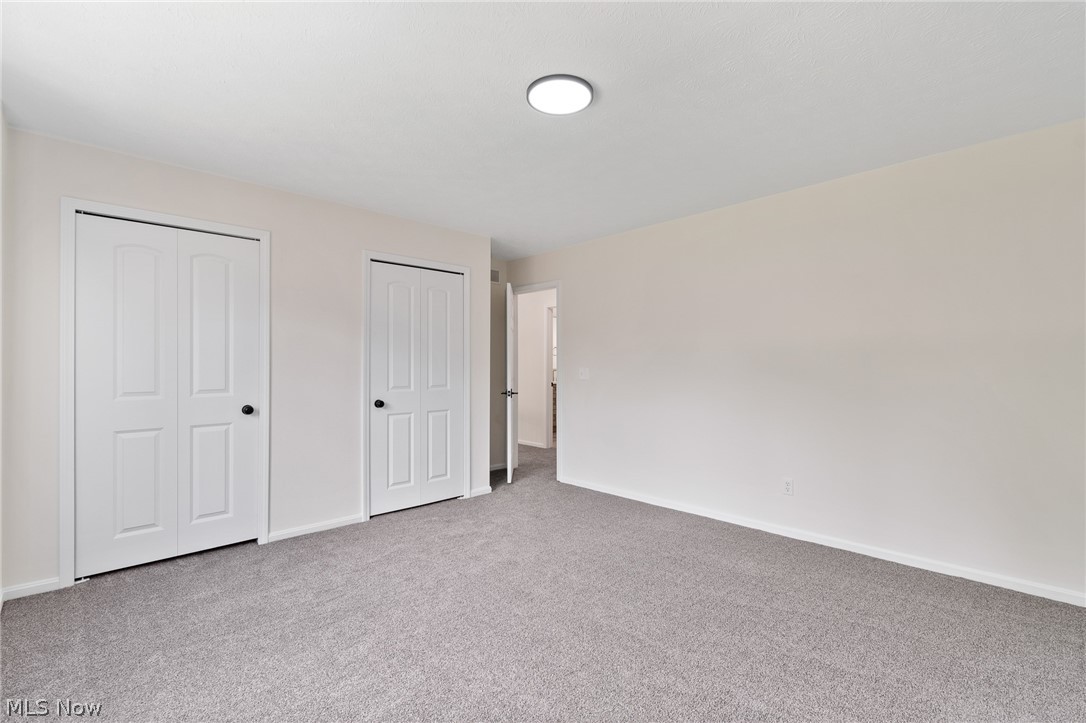 19286 Saratoga Trail Strongsville OH 44136