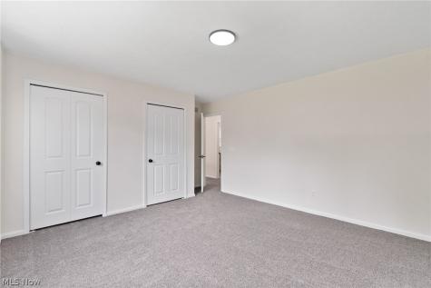 19286 Saratoga Trail Strongsville OH 44136
