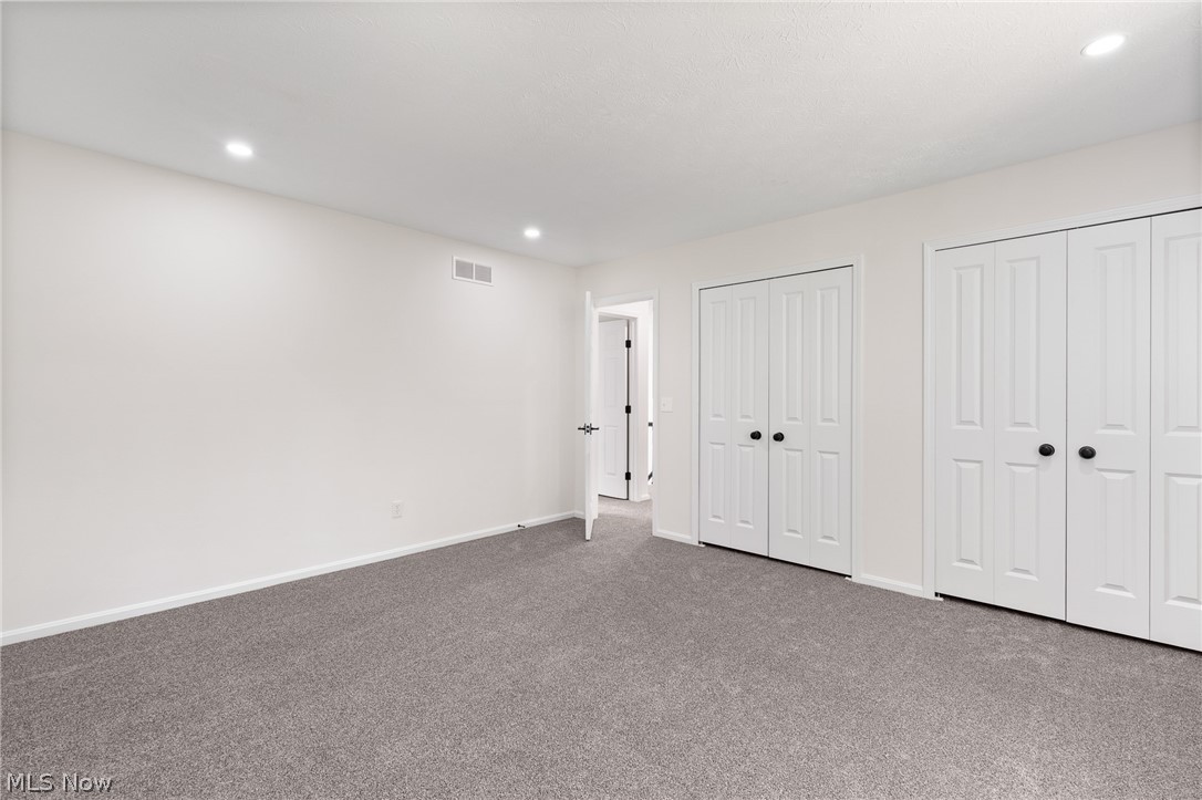 19286 Saratoga Trail Strongsville OH 44136