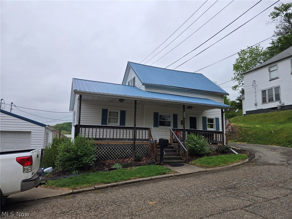 246 N 5th Street Mcconnelsville OH 43756