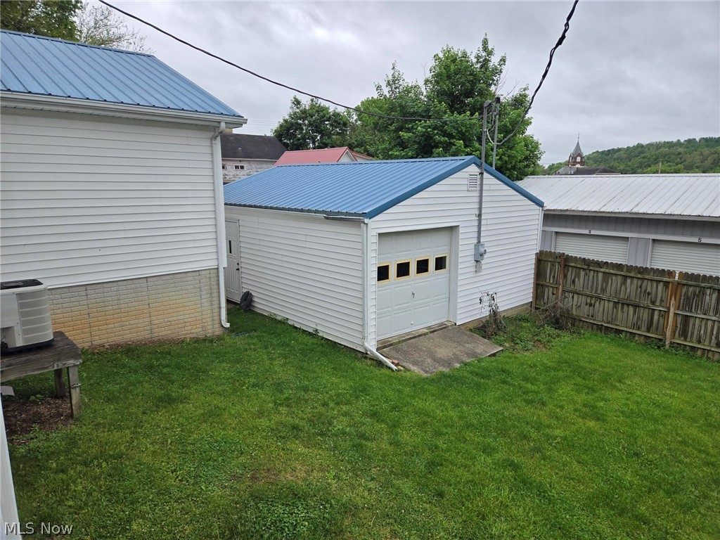 246 N 5th Street Mcconnelsville OH 43756