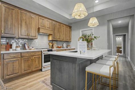 4304 Evergreen Court North Canton OH 44720