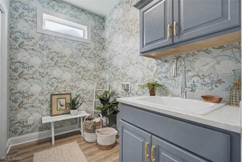 4304 Evergreen Court North Canton OH 44720