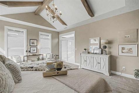 4304 Evergreen Court North Canton OH 44720