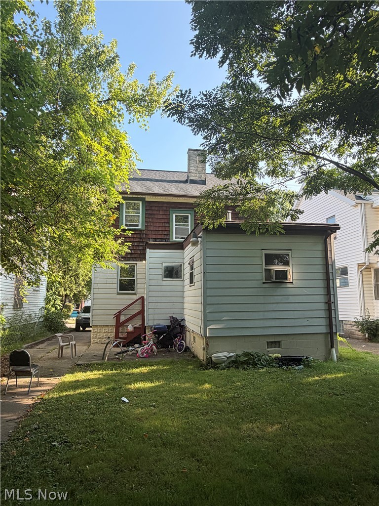 10610 Avon Avenue Cleveland OH 44105